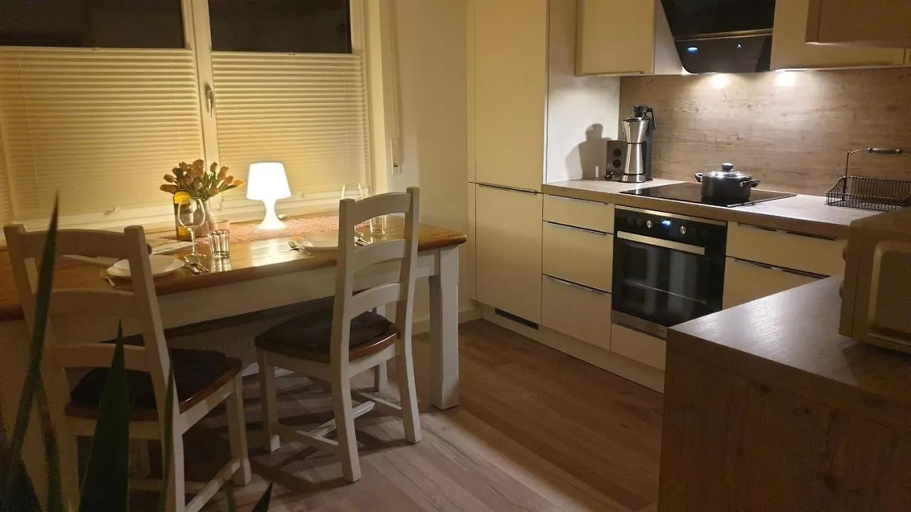 Boardingappartement Windeckblick, Ruhige, Zentrale Lage Mit Grossem Suedbalkon Buehl  Germany